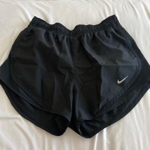 Black Nike shorts